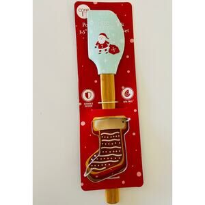 NEW Core Kitchen Santa Clause Spatula Christmas Stocking Cookie Cutter Bake Set